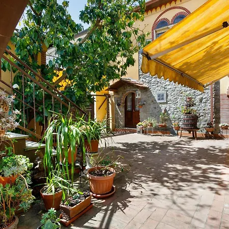 B&B La Corte Delle Fole 3*