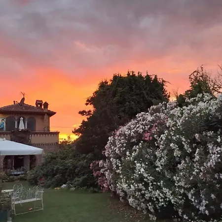 La Corte Delle Fole