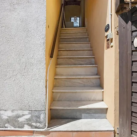 Bed & Breakfast La Corte Delle Fole Luni