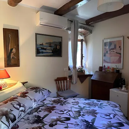 La Corte Delle Fole B&B Luni