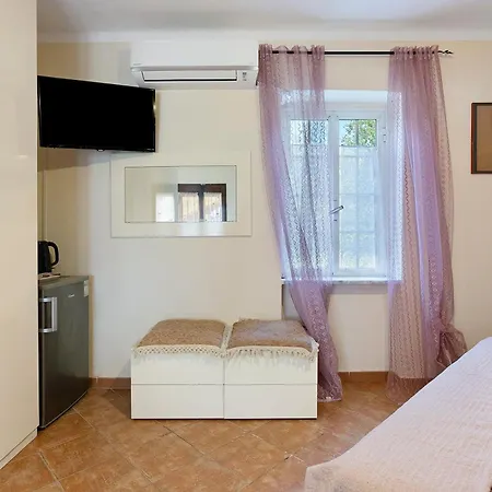 Bed & Breakfast La Corte Delle Fole 3*
